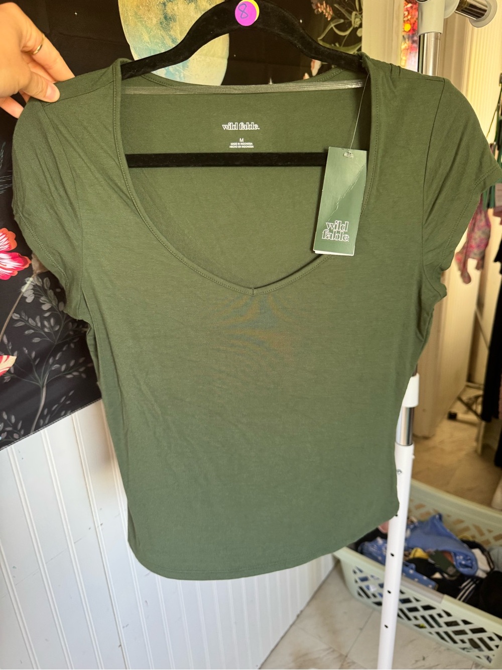 wild fable Olive Green V-Neck Short Sleeve Tee